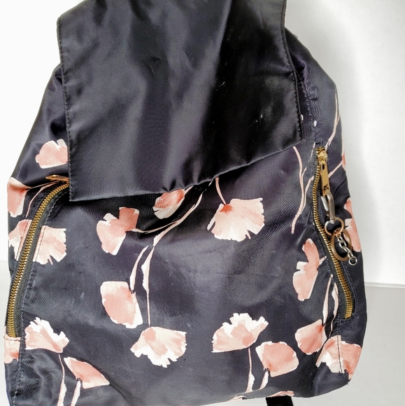 A New Day Black/Pink Flower Backpack - Picture 2 of 12